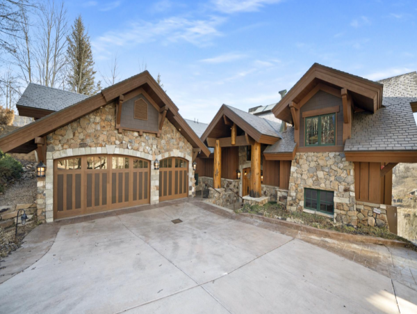 Park City Luxury Three Level Vacation Home Sleeps 18 Guests